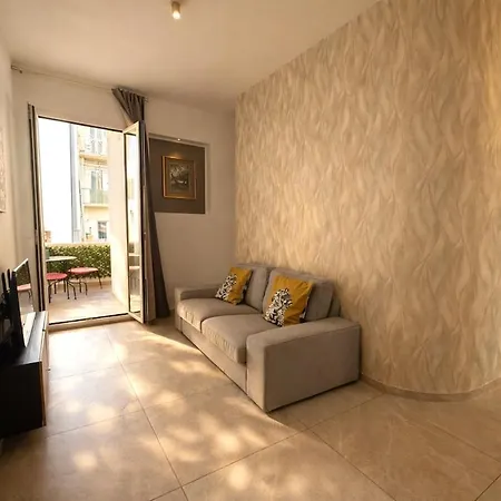 Apulian Tree Apartamento *